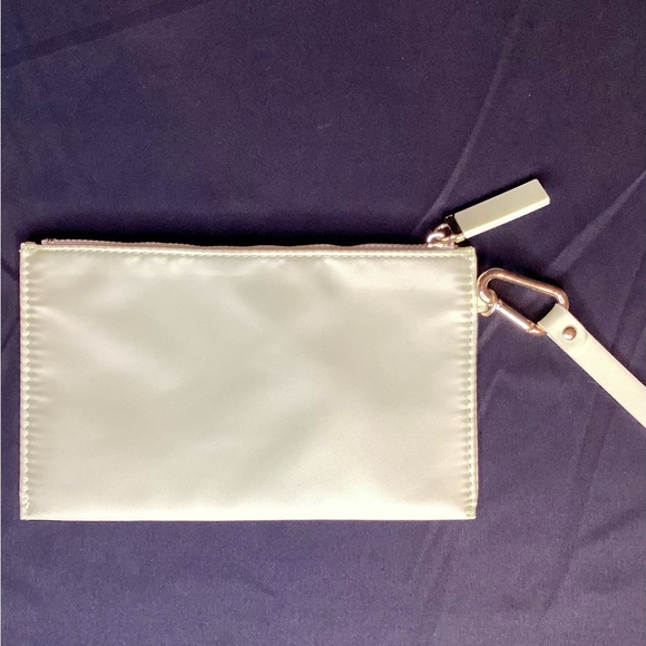 BURBERRY NEW NYLON WRISTLET - Picture 3 of 5